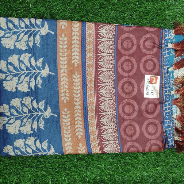 Women Designer Cotton Fancy Saree with Chic Border Style