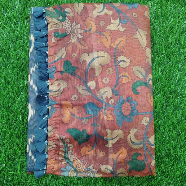 Women Cotton Fancy Saree with Simple Design & Smart Look