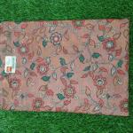Women Cotton Fancy Saree with Contrast Border & Chic Look