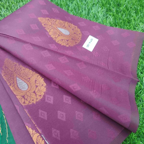 Women Soft Silk Saree with Festive Ready Look