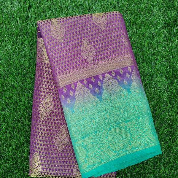 Women Soft Silk Saree with Soft Luxe Texture
