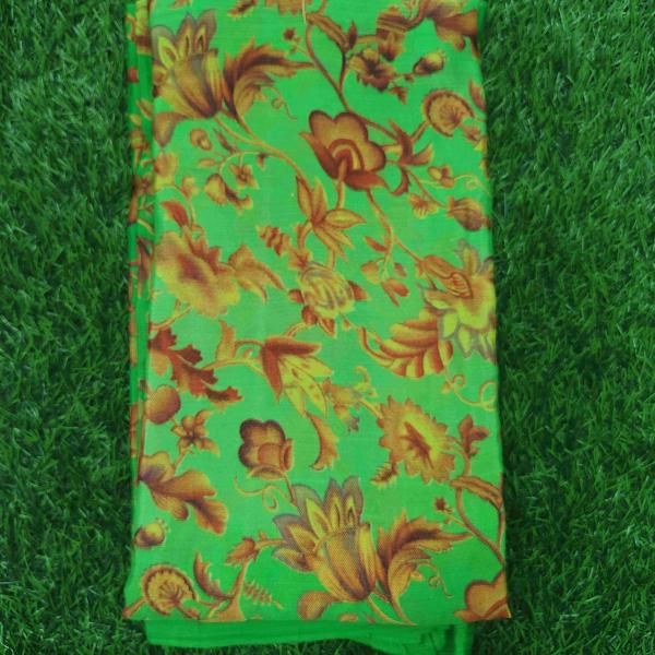 Women Cotton Saree for Minimal Dressing with Gentle Fabric Feel