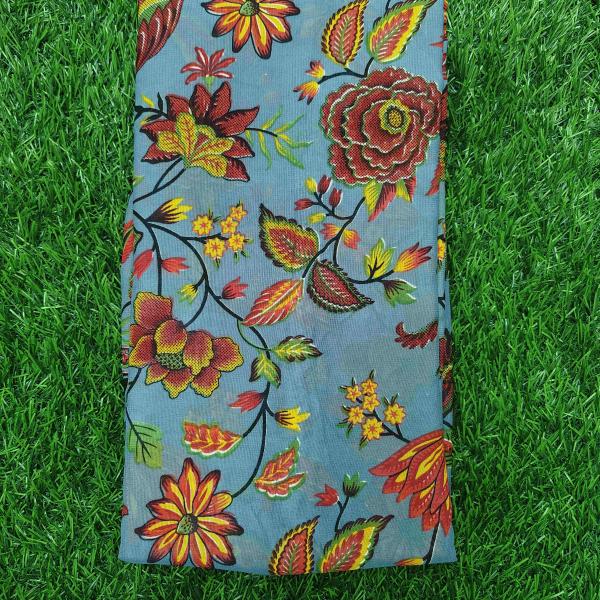 Women Silk Cotton Saree for Traditional Occasion with Rich Texture