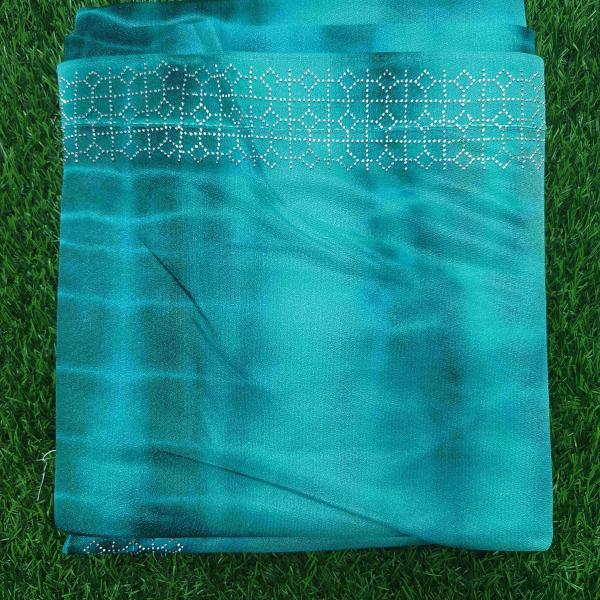 Women Printed Cotton Saree with Bold Print Style